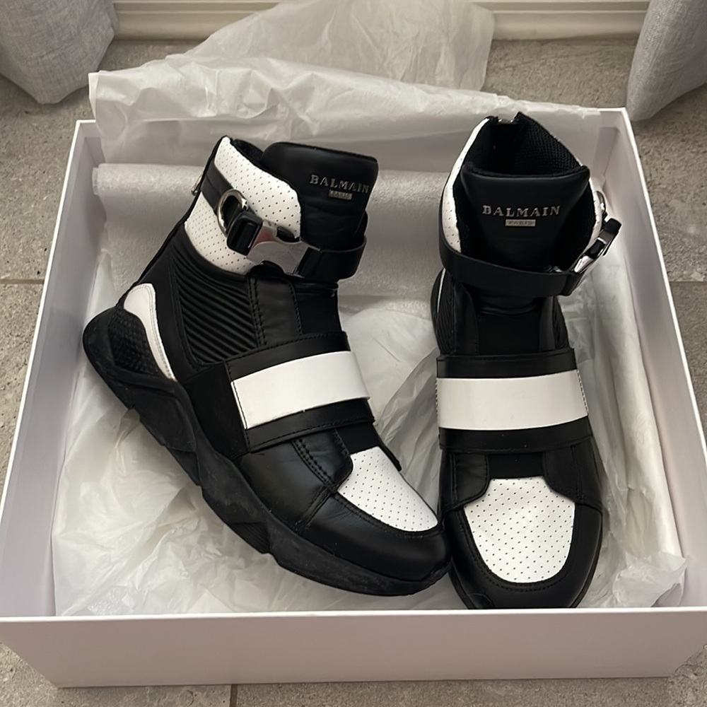 Men’s Balmain high top shoes 9 US / 42 EU